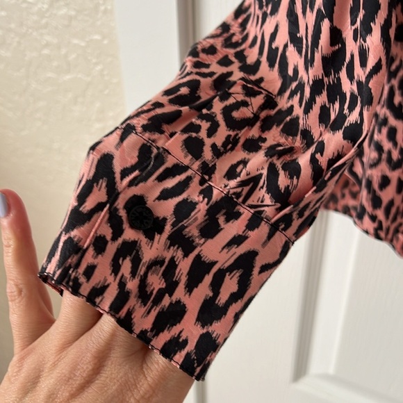 Zadig & Voltaire Tink Squeleton Leopard
Logo Silk Shirt Blouse - Picture 8 of 14
